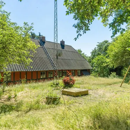 Holiday home Elvin - 2-7km From The Sea In Funen By Interhome Humble
